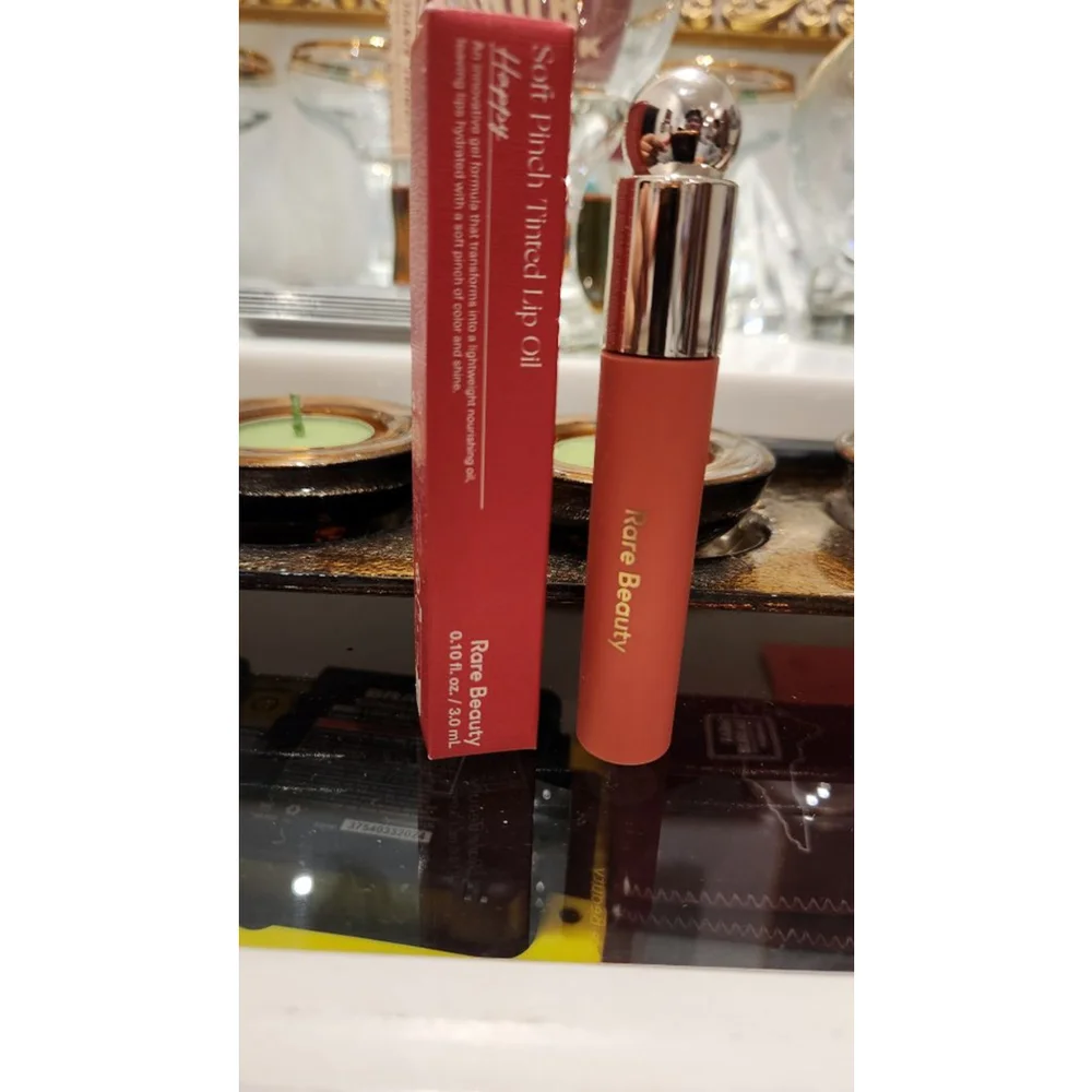 Rare Beauty Happy Soft Pinch Tinted Lip Oil - Picture 1 of 1